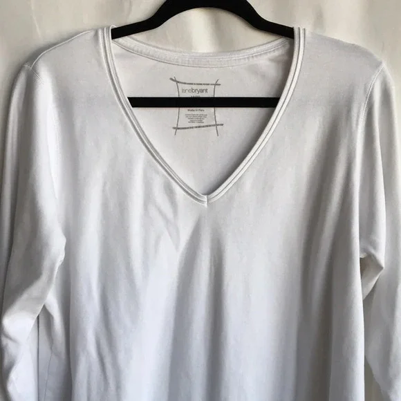 Lane Bryant white long sleeve Pima cotton V-neck top, size 18/20 - Picture 2 of 6